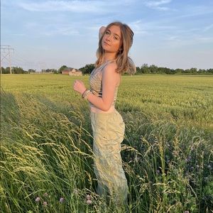 Meet your Posher, Isabella